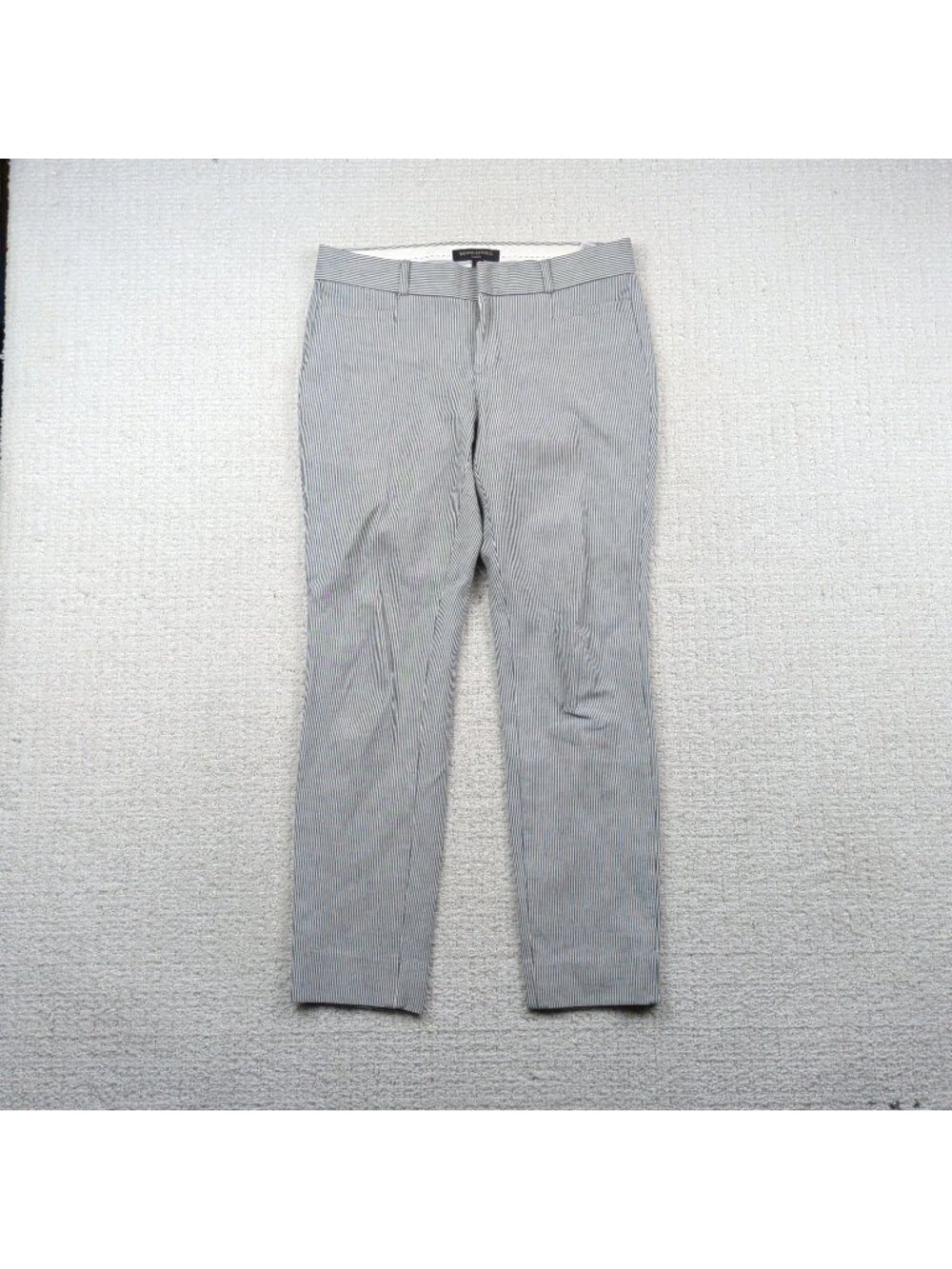 Banana Republic Sloan Ankle Pants Women’s Size 2 Gray / White Stripes Straight